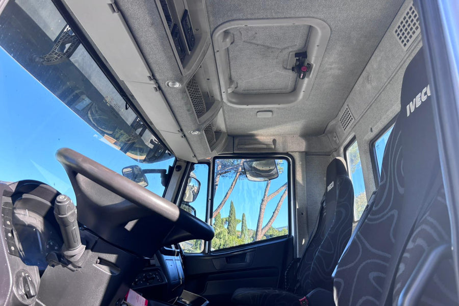 Iveco stralis 260s400