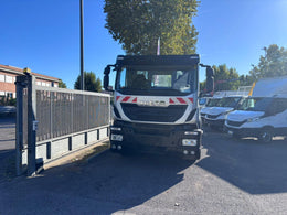 Iveco stralis 260s400