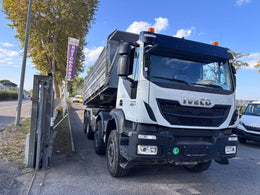 IVECO EUROTRAKKER 410T450
